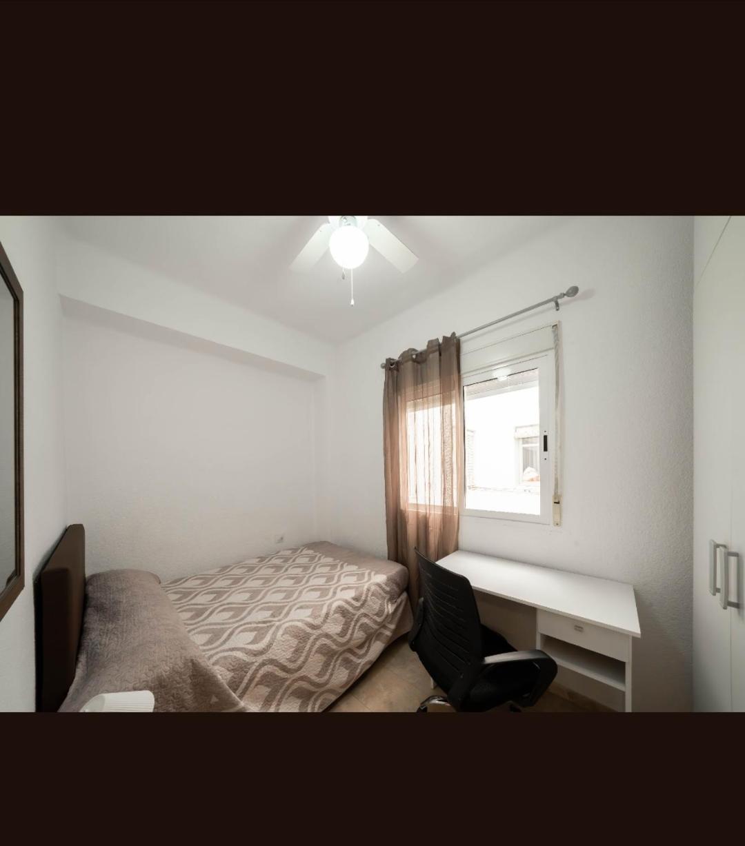 Playa Zapillo Costa Apartment อัลเมรีอา ภายนอก รูปภาพ