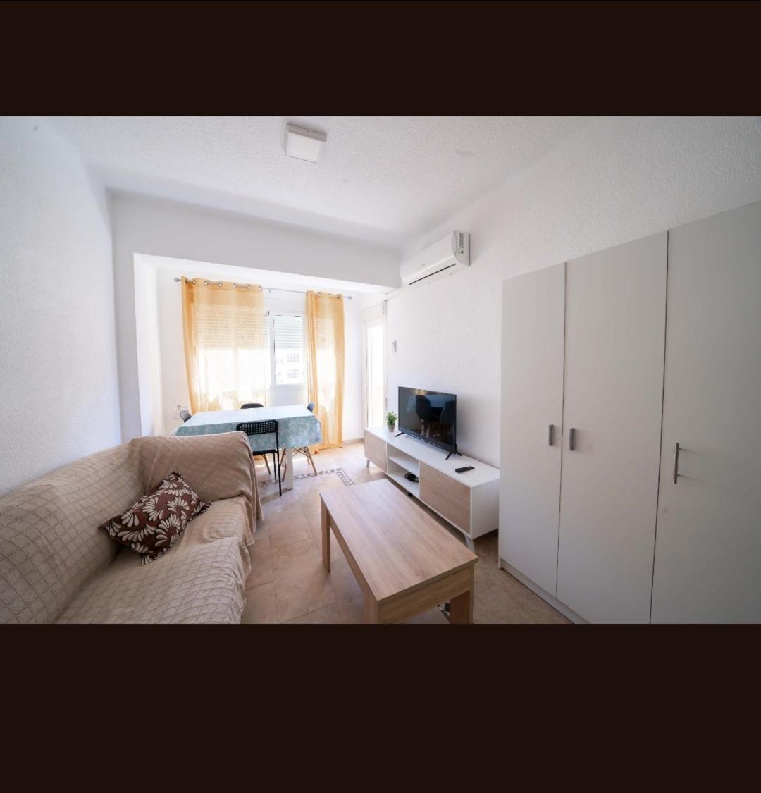 Playa Zapillo Costa Apartment อัลเมรีอา ภายนอก รูปภาพ